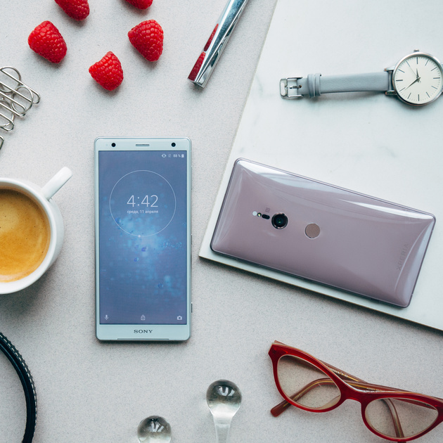 Two new colors Sony Xperia XZ2 and XZ2 Compact, as well as gifts when buying